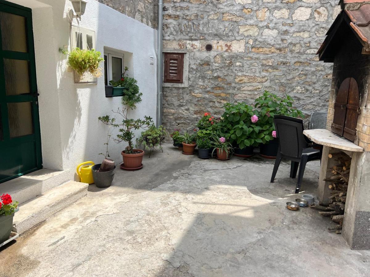 Stella Apartments Kaštela Buitenkant foto