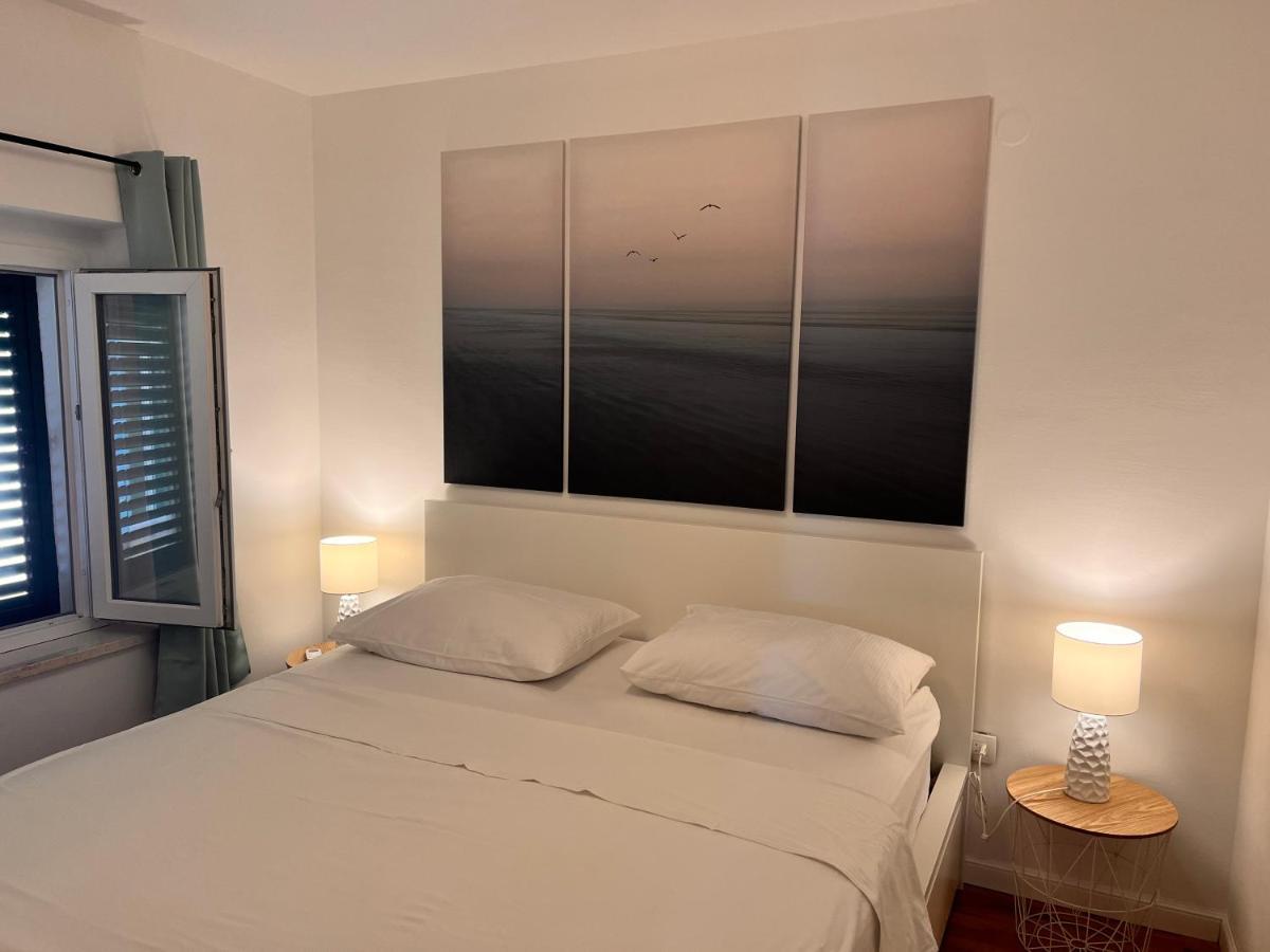 Stella Apartments Kaštela Buitenkant foto